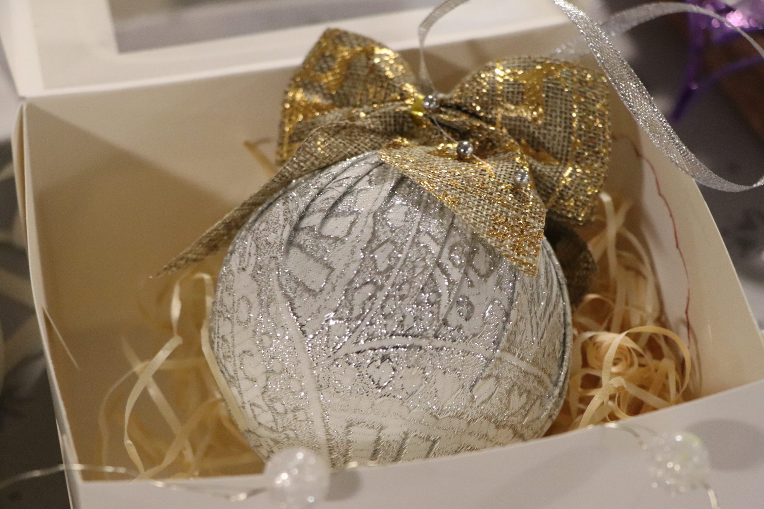 Друга благодійна акція «Придбай ялинкову прикрасу – підтримай Захисника»